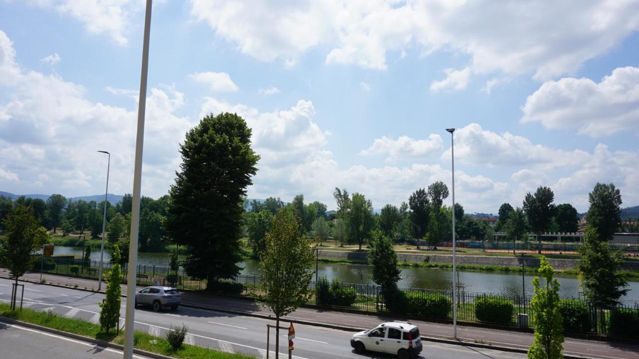 Arno River View Apartment Terraces, Free Parking Florence Exterior photo